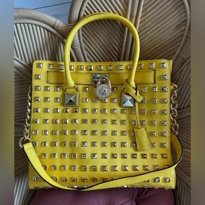 Michael Kors Hamilton bag yellow with studs